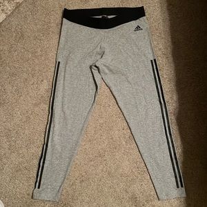 Women’s Adidas leggings